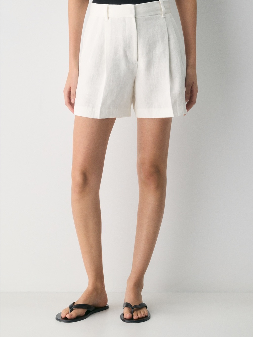 Wilfred Effortless Mid-Thigh Shorts Light Birch